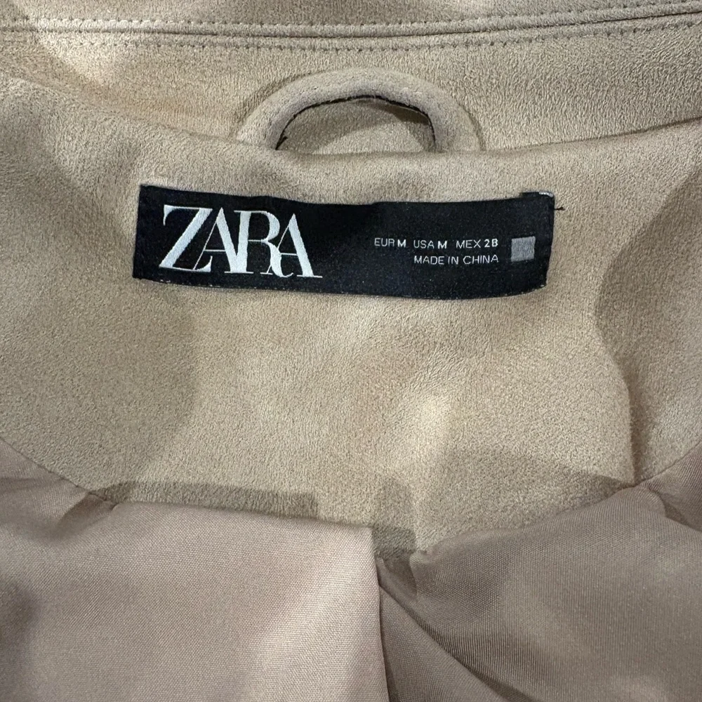 Zara cropped moto jacket coat rhinestones trim beige faux suede M
